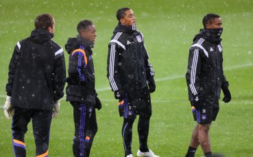 ВИДЕО: Андерлехт се готви на снега за Борусия Дортмунд