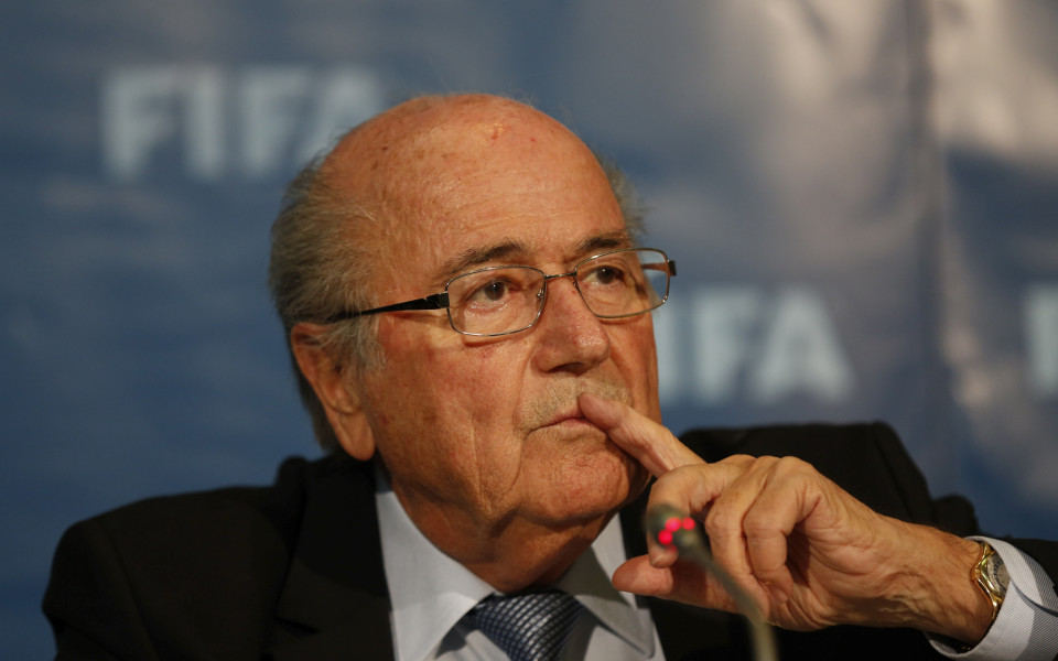 ФИФА: Ще съдействаме на властите