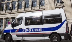 Франция: Шофьор се вряза в хора с викове „Аллах акбар“