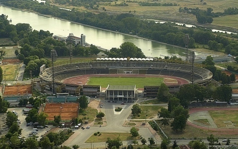 Община Пловдив търси експерти от УЕФА и МОК за градския стадион