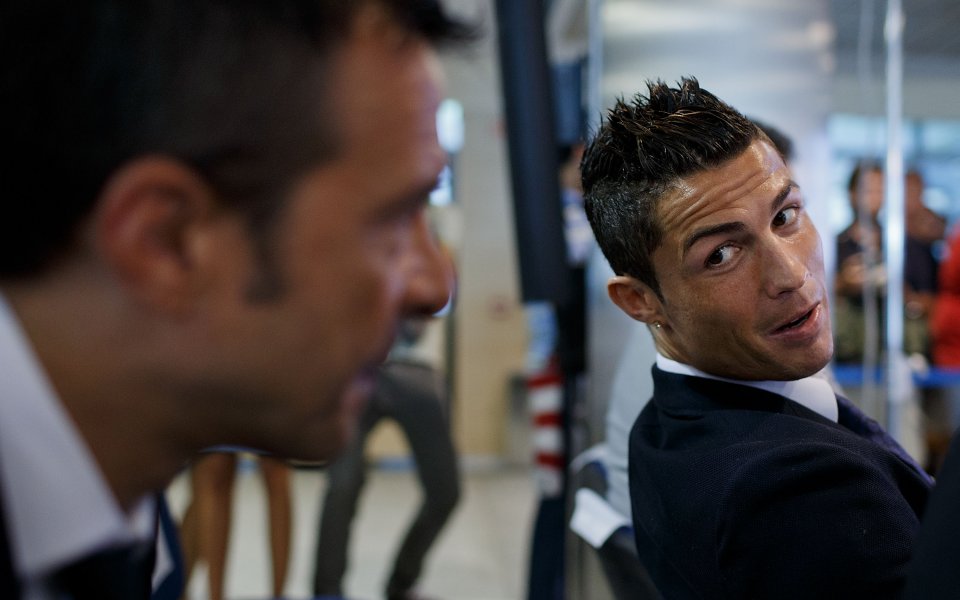 Агентът на Роналдо: Ще остане в Мадрид до край