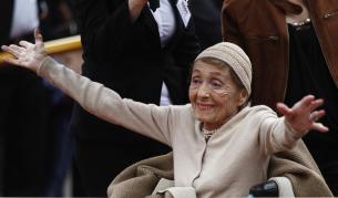 Луиз Рейнър