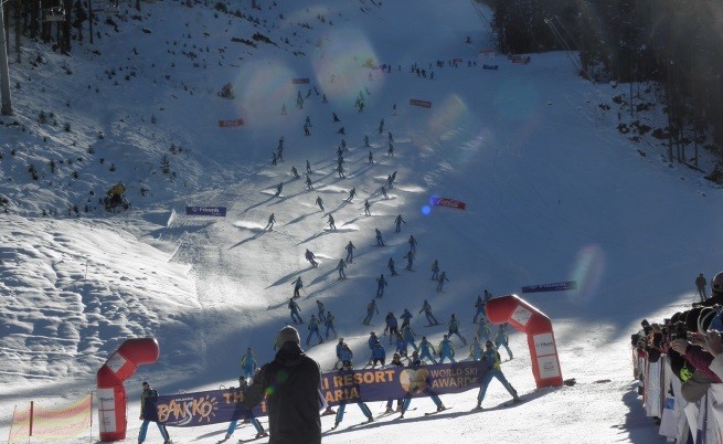 Транспортираха с хеликоптер пострадал сноубордист в Банско