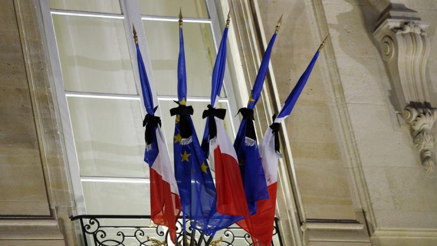 СБЖ: Атентатът в Париж е фронтална атака срещу свободата на словото