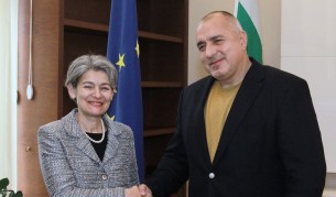 Борисов без оставка заради комунистическа фамилия