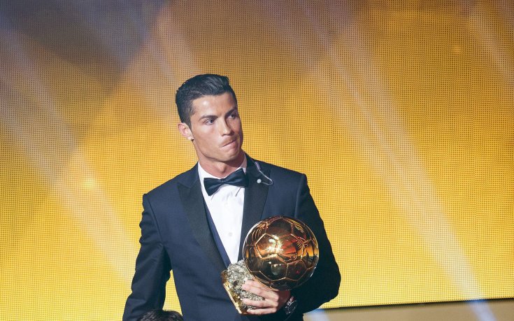 Роналдо представи новата си линия мъжко бельо