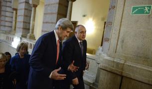 NYT: Кери е преговарял за доставки на газ от Гърция
