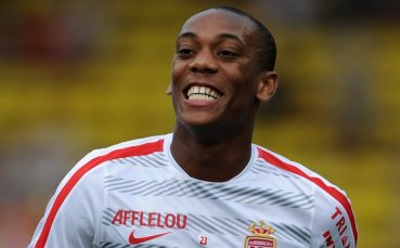 Без Бербатов Монако стигна осминафинал за Купата