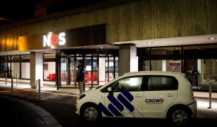 Въоръжен нахлу в холандска телевизия и поиска включване