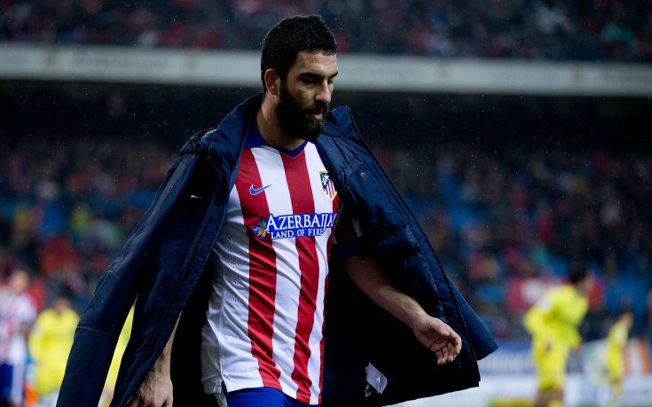 ВИДЕО: В Испания полудяха – Туран се отърва без наказание