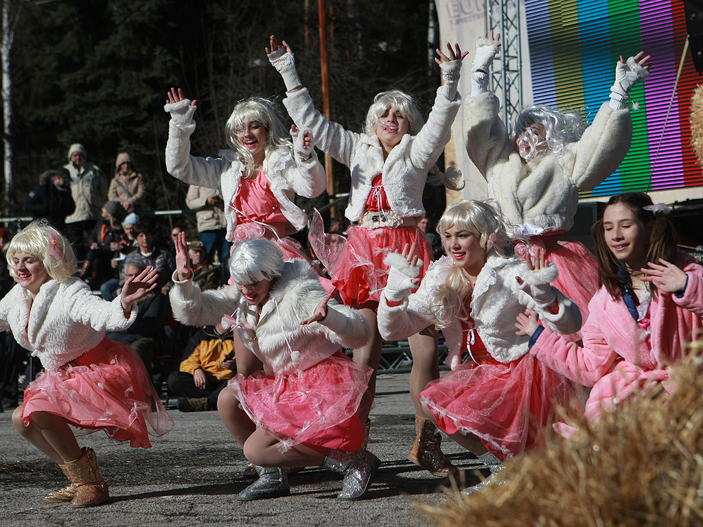 Фестивал Сурва 2015 Перник