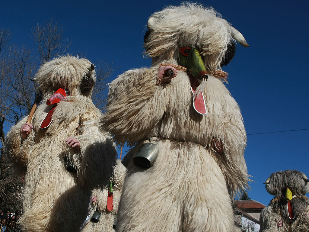 Фестивал Сурва 2015 Перник