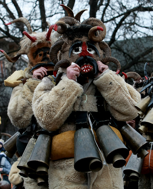 Фестивал Сурва 2015 Перник