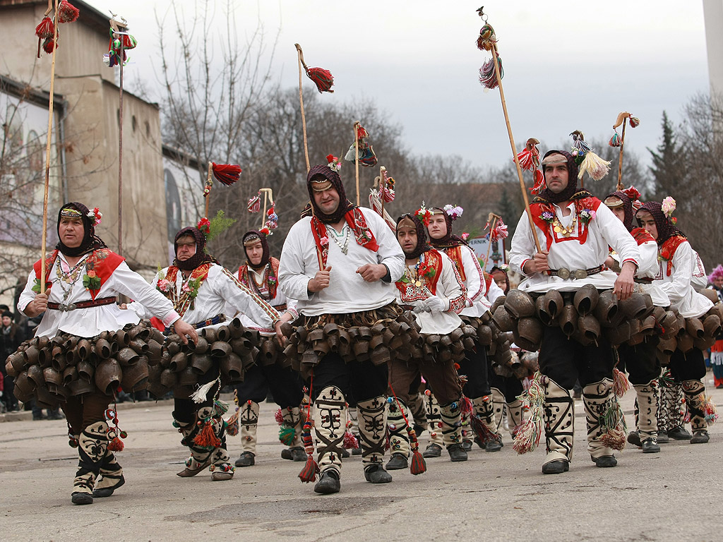 Фестивал Сурва 2015 Перник