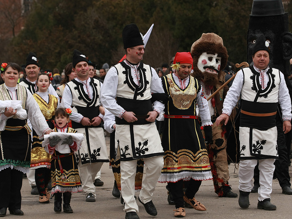 Фестивал Сурва 2015 Перник