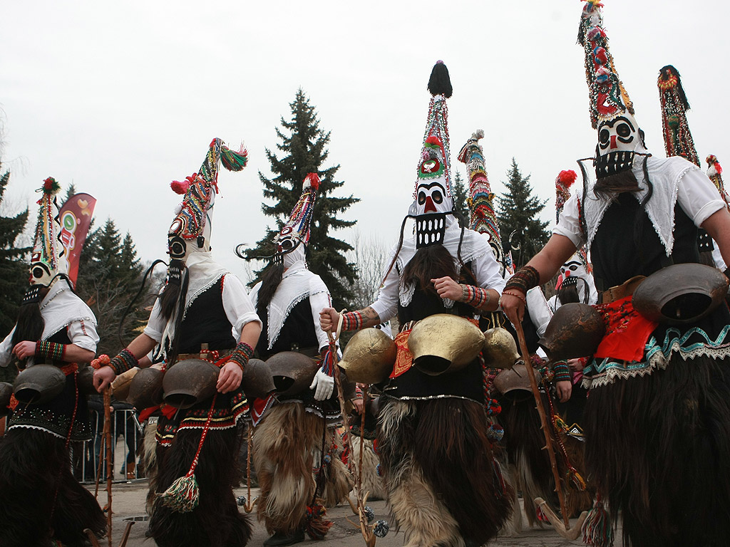 Фестивал Сурва 2015 Перник