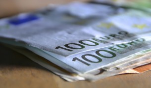 България погаси предсрочно заем от 1,5 млрд. евро