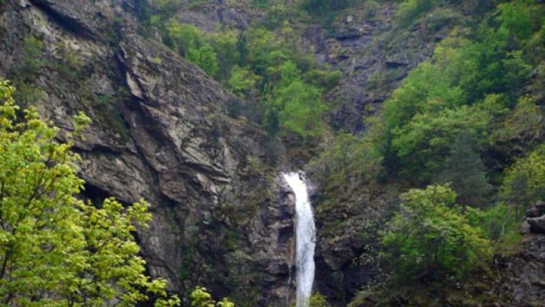  5 български водопада, които да посетите това лято 