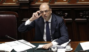 Анджелино Алфано