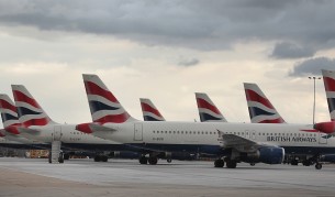 Самолет кацна извънредно на летище „София”