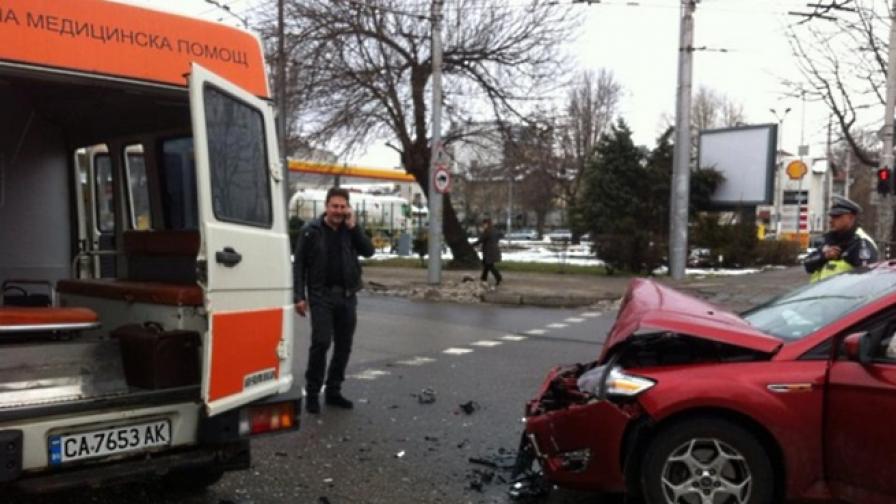 Две тежки катастрофи в София взеха жертви