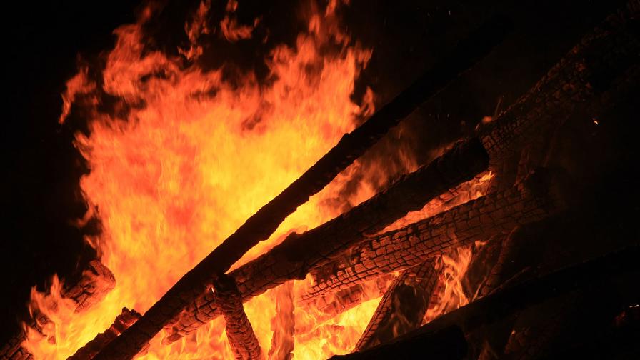 Жертви и десетки ранени при пожар край Токио