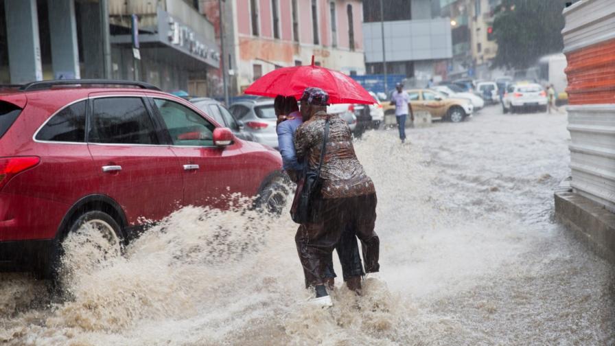 Наводнения в Ангола отнеха живота на 62 души