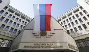 Какво се промени в Крим за една година?