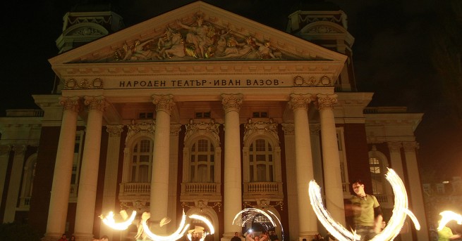 Днес отбелязваме Часа на Земята инициатива която обединява хора от 180 държави