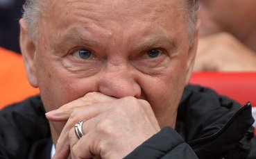 Ван Гаал шокира с оферта от $217 млн. за двама от Реал