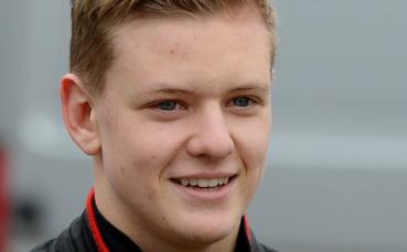 ВИДЕО: Мик Шумахер с първи тестове във Формула 4