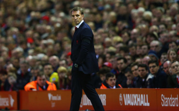 Роджърс вече крачи сам