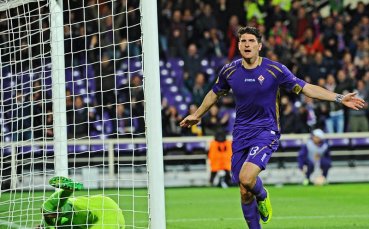 Фиорентина би и надигра 10 от Динамо Киев