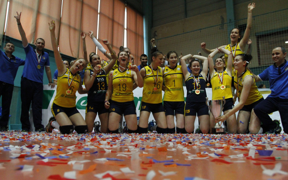 Наградиха шампионките от Марица със знака на Пловдив