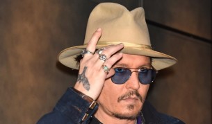 Джони Деп го грози затвор от 10 г. заради кучетата