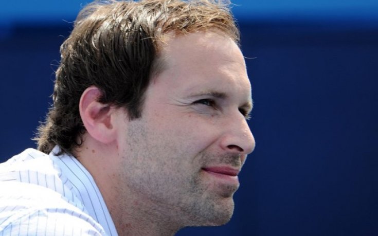 Чех на крачка от феноменално постижение в Премиършип