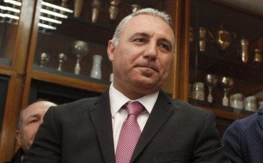 СНИМКА: Стоичков в компанията на Трезеге на 