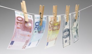 Осъдиха семейство за пране на пари от трафик проституция