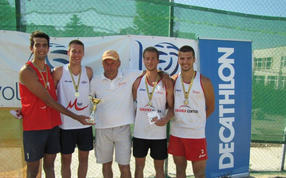 Кордев и Мечкаров спечелиха първия турнир от Beach Volley Mania 2015