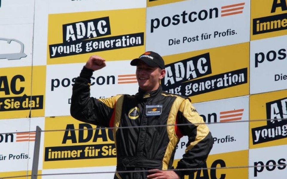 Лефтеров с победа в петия кръг от Европейските серии GT4 в Германия