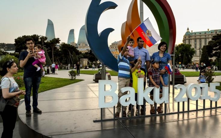 ВИДЕО: Баку посрещна огъня на Европейските игри
