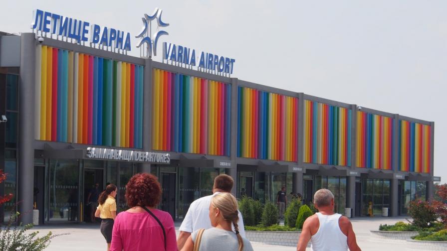 Съмнителен багаж затвори летище Варна