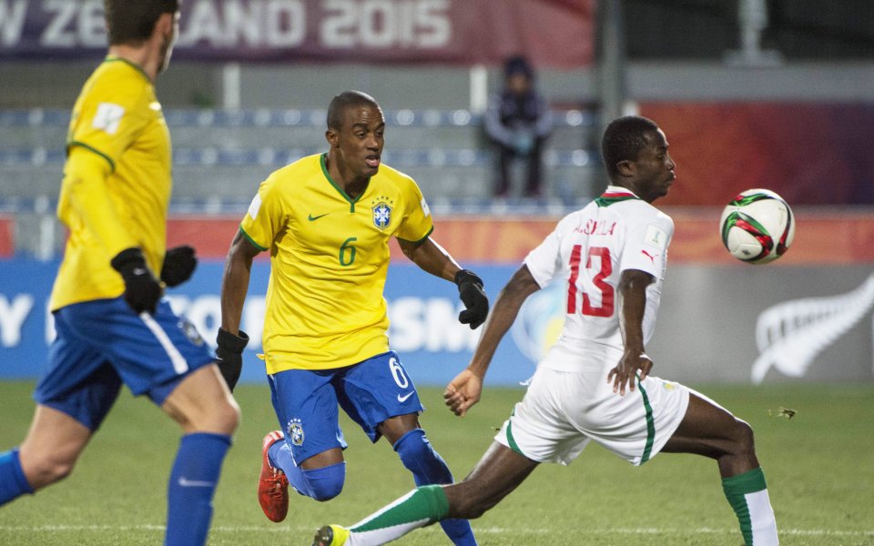 Бразилия съсипа Сенегал и се класира за финала на Световното за младежи