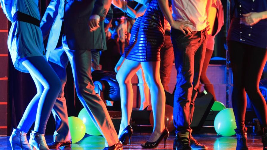 В Япония ще може да се танцува след полунощ