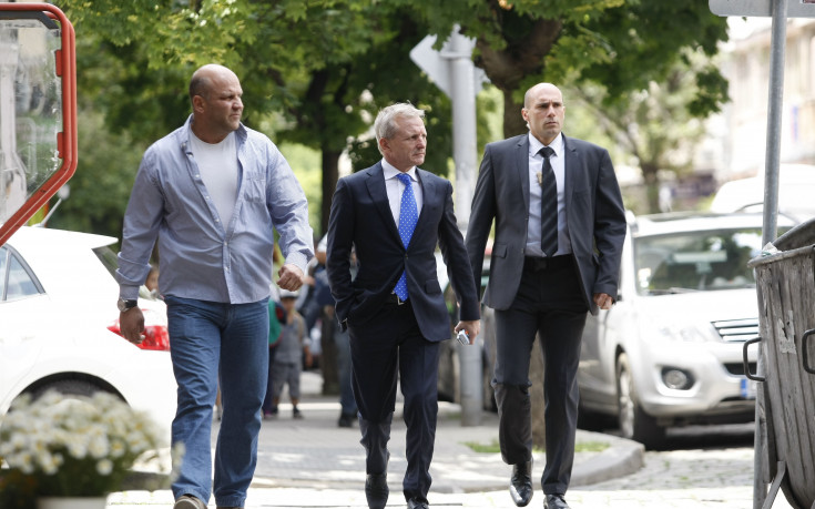 Чакат Гриша Ганчев на 