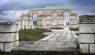 Започва възстановяването на Голямата базилика в Плиска