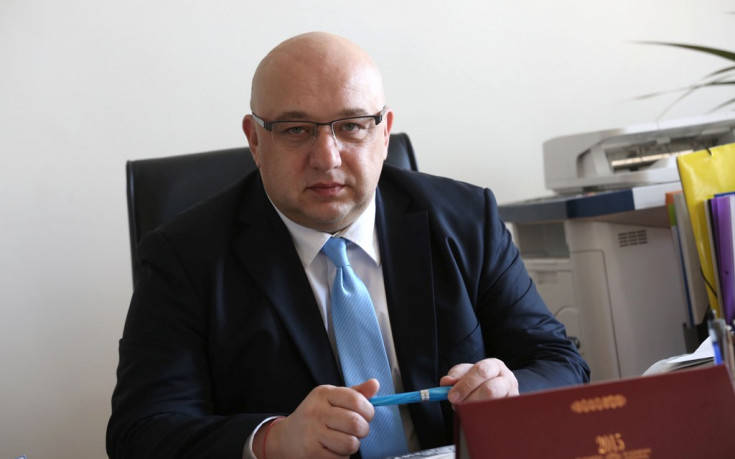 ЦСКА: Министър Красен Кралев леко се е заблудил