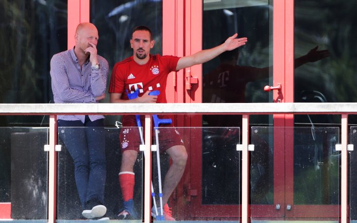 Байерн започна подготовка с 14 футболисти и без 10 от звездите си