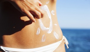 Слънцезащитните продукти и грешките, които допускаме