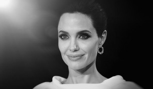 Анджелина Джоли